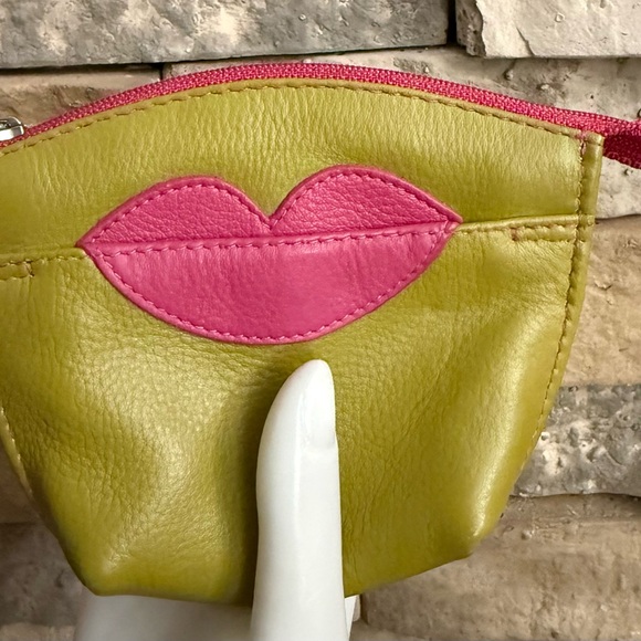 New ILI Kiss green & pink leather small zip pouch - Picture 11 of 11